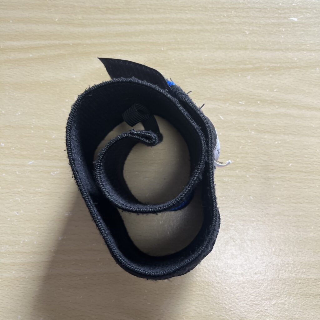 シーク リストラップの断面