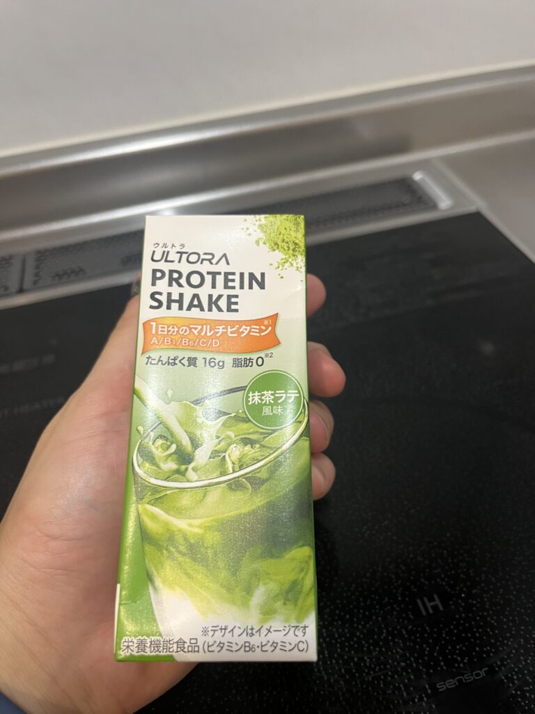 ウルトラのプロテイン抹茶ラテ味のパック